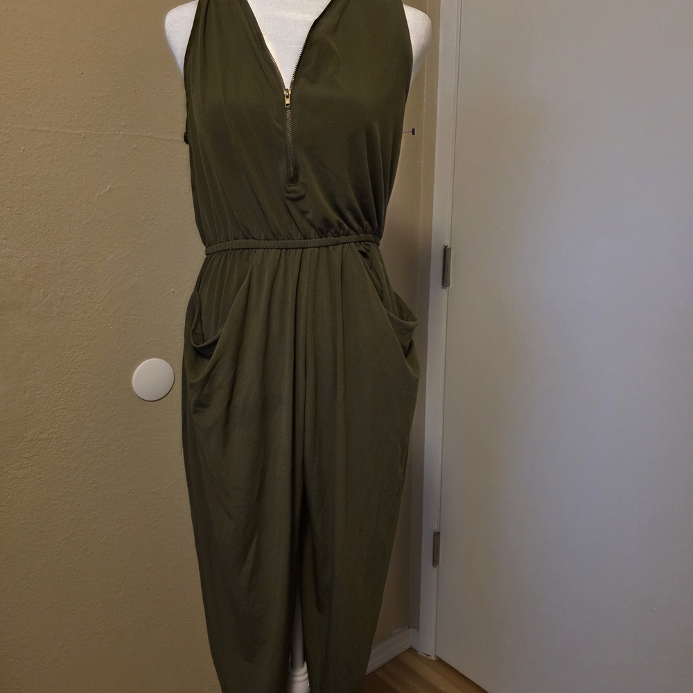 Elegant Olive Sleeveless Jumpsuit